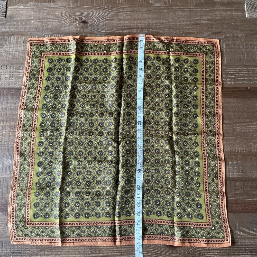 Colorful Vintage Fashion Silky Feel Patterned Scarves Bundle of 4 - Picture 12 of 12